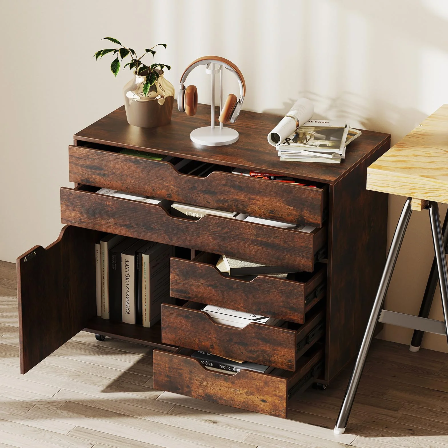 KOMFOTTEU Armadietto portaoggetti, 5 cassetti in 2 dimensioni, scatola portaoggetti mobile con armadio ad ante, mobile da ufficio, 5 ruote universali, 77,5 x 40 x 64 cm (industriale)