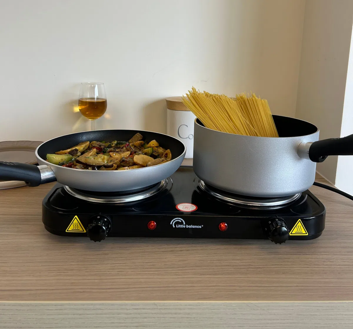 LITTLE BALANCE 8857 Little Cook Duo Vintage, piano cottura elettrico doppio, ideale per studenti, campeggio, ufficio, piccoli spazi, 2 termostati con regolazione continua, 2000 W, nero