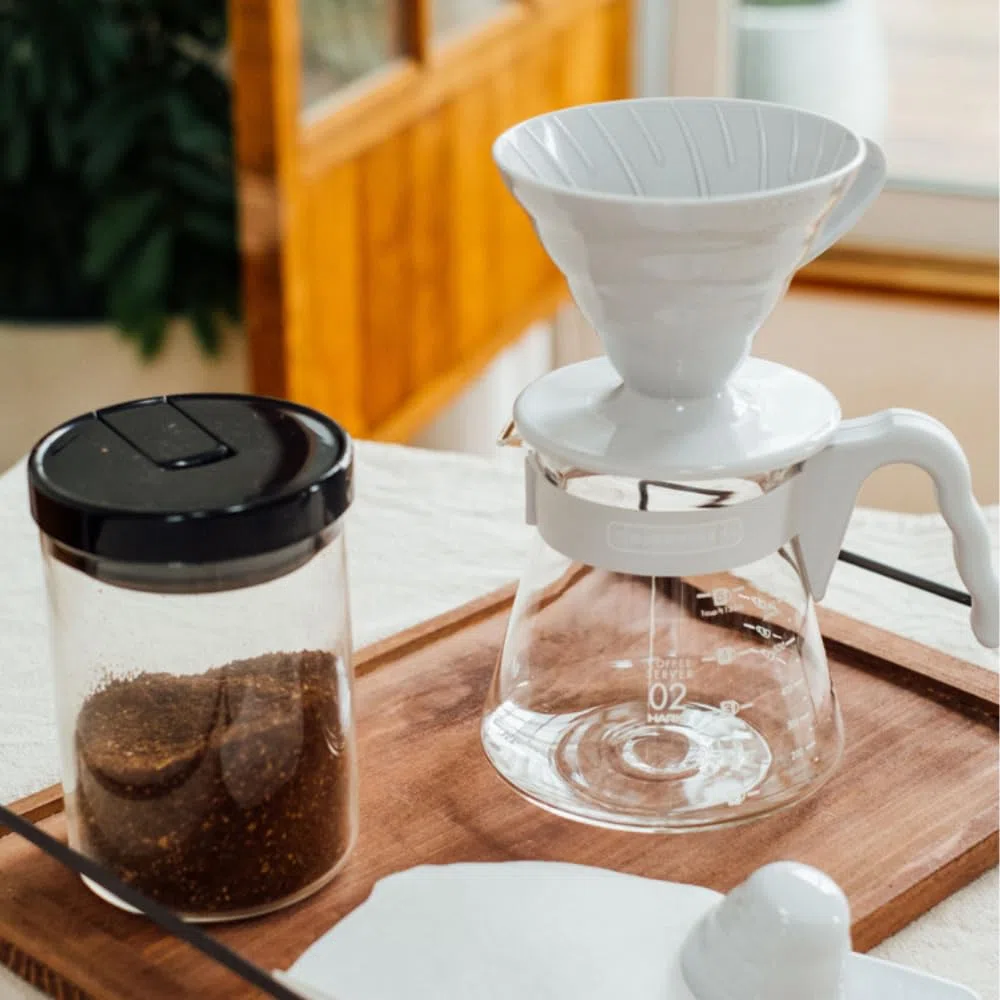 HARIO KIT V60 VETRO GRIGIO CHIARO E PP 1-4 TAZZE