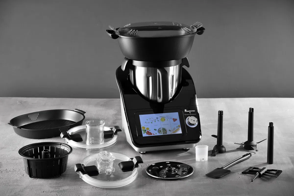 Masterpro by Carlo Cracco Robot 1000 multicooker robot da cucina Wi-Fi con ricette integrate, boccale 4.5L