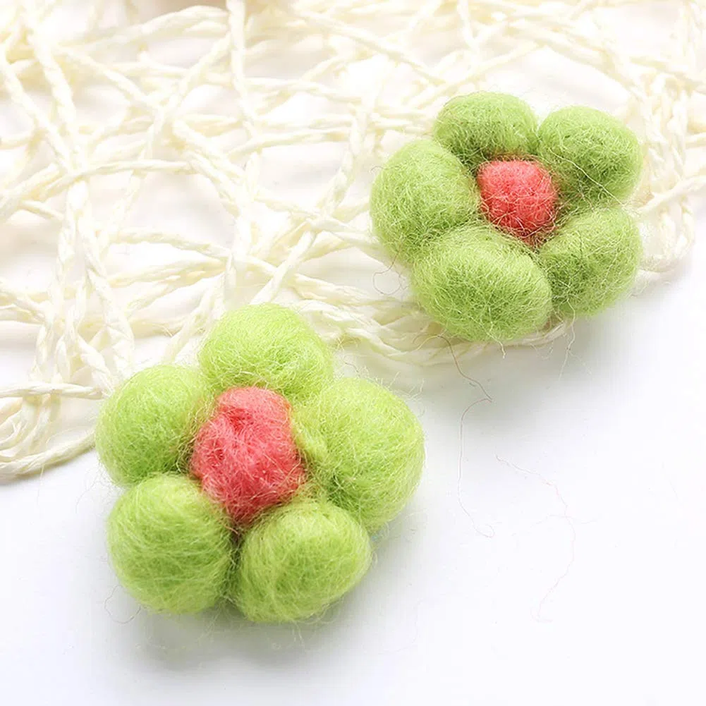 Fiore in Feltro, 10 Pezzi Feltro Fiori per Ornamenti, lavori a Mano, Fascia per Capelli, Vestiti, Accessori per Capelli, 3,5 x 3,5 cm