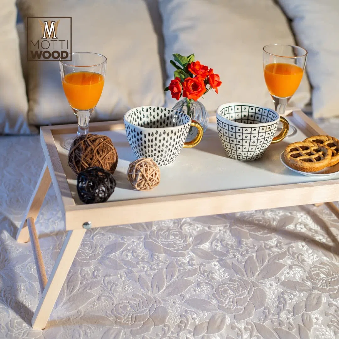 Tavolino da Letto Pieghevole, Vassoio da Poltrona, Colazione, Tavolino da Letto, Pieghevole in Legno Faggio, Gambe Ripiegabili, 33x50x21.5hcm, Made in Italy